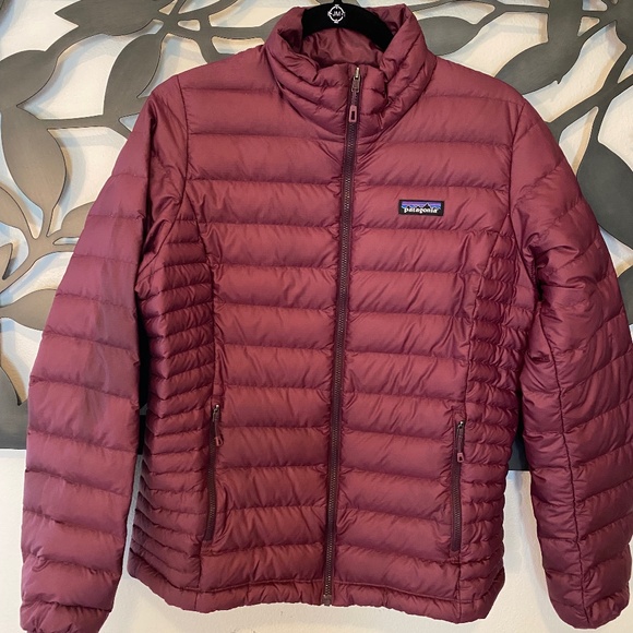 Patagonia Jackets & Blazers - Patagonia Women Puffer Jacket ⛷️